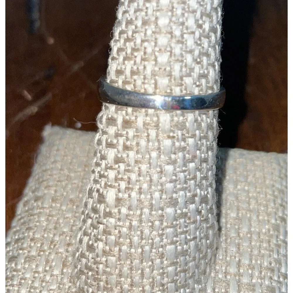 Sterling Silver Elephant Trunk Up Ring Band‎ 925 Size 8
